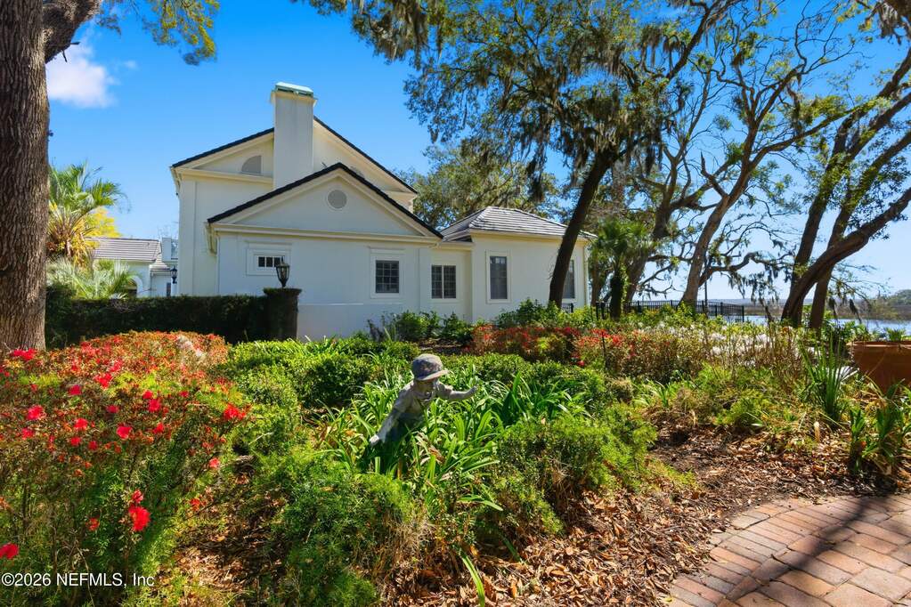 3 Bedroom Single Family Home/House's Image 41