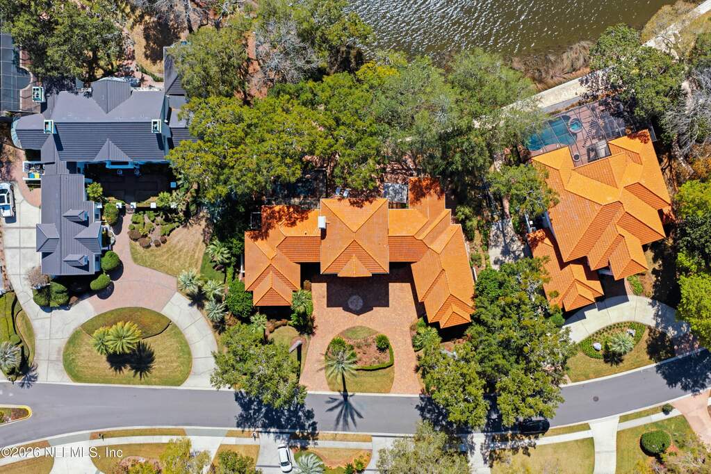 3 Bedroom Single Family Home/House's Image 48