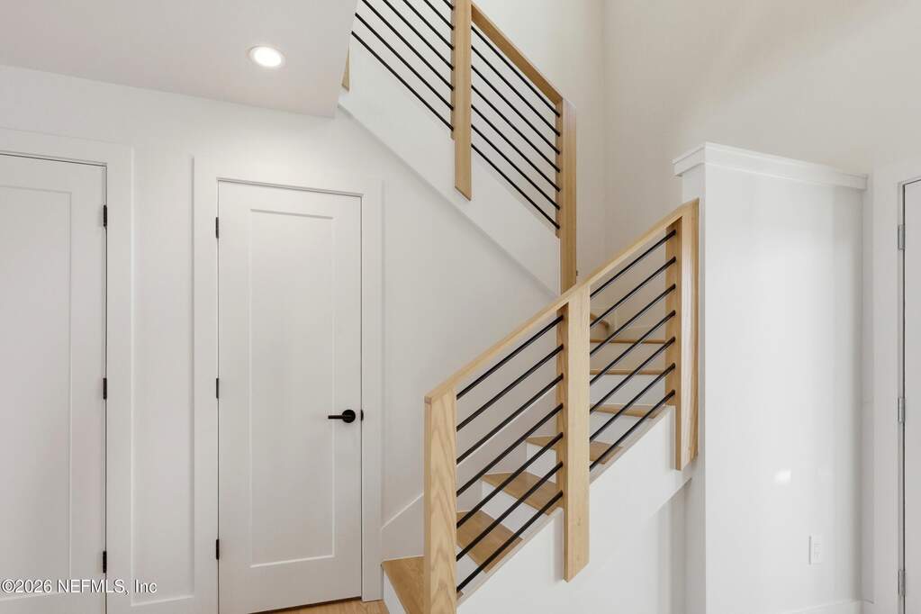 5 Bedroom Single Family Home/House's Image 27