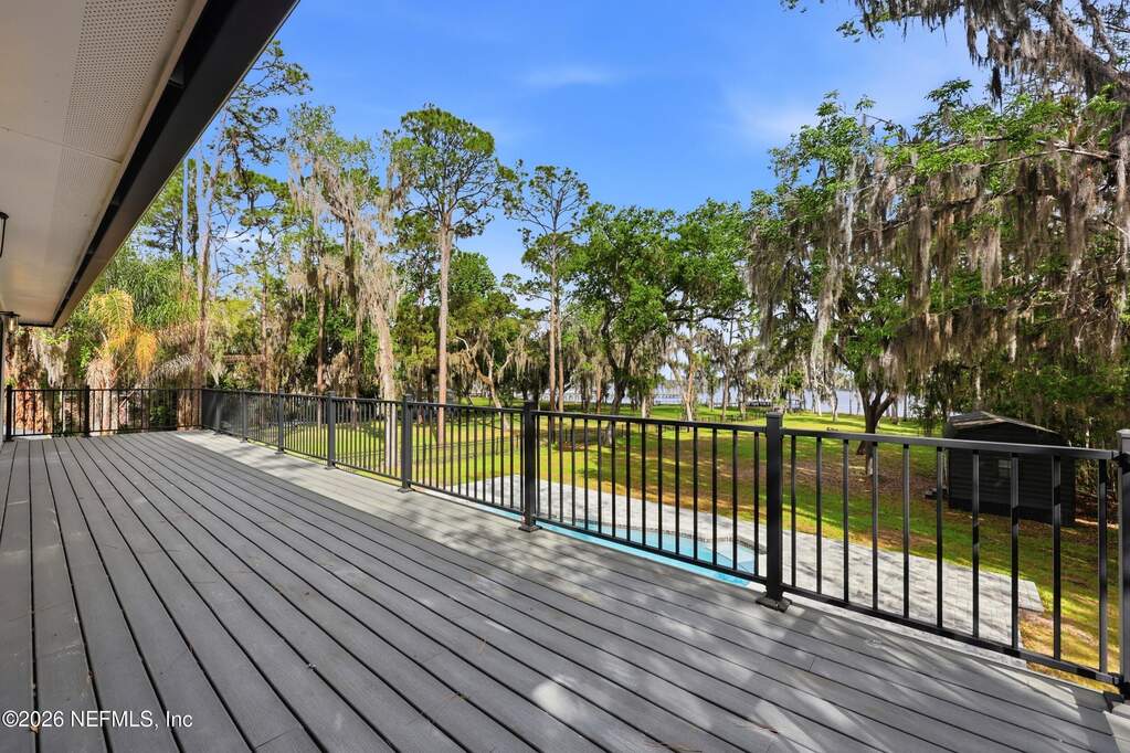 5 Bedroom Single Family Home/House's Image 31