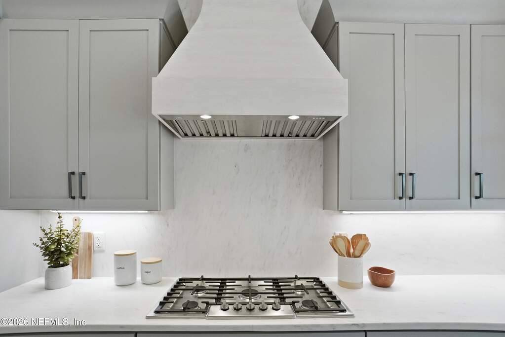 4 Bedroom Single Family Home/House's Image 17