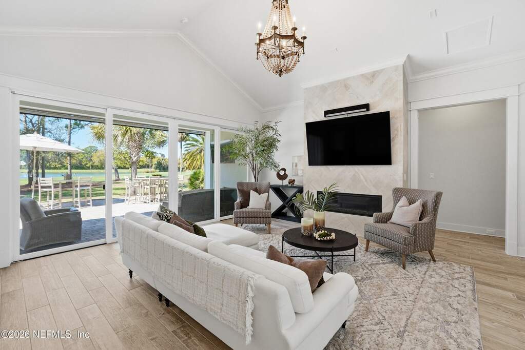 4 Bedroom Single Family Home/House's Image 22