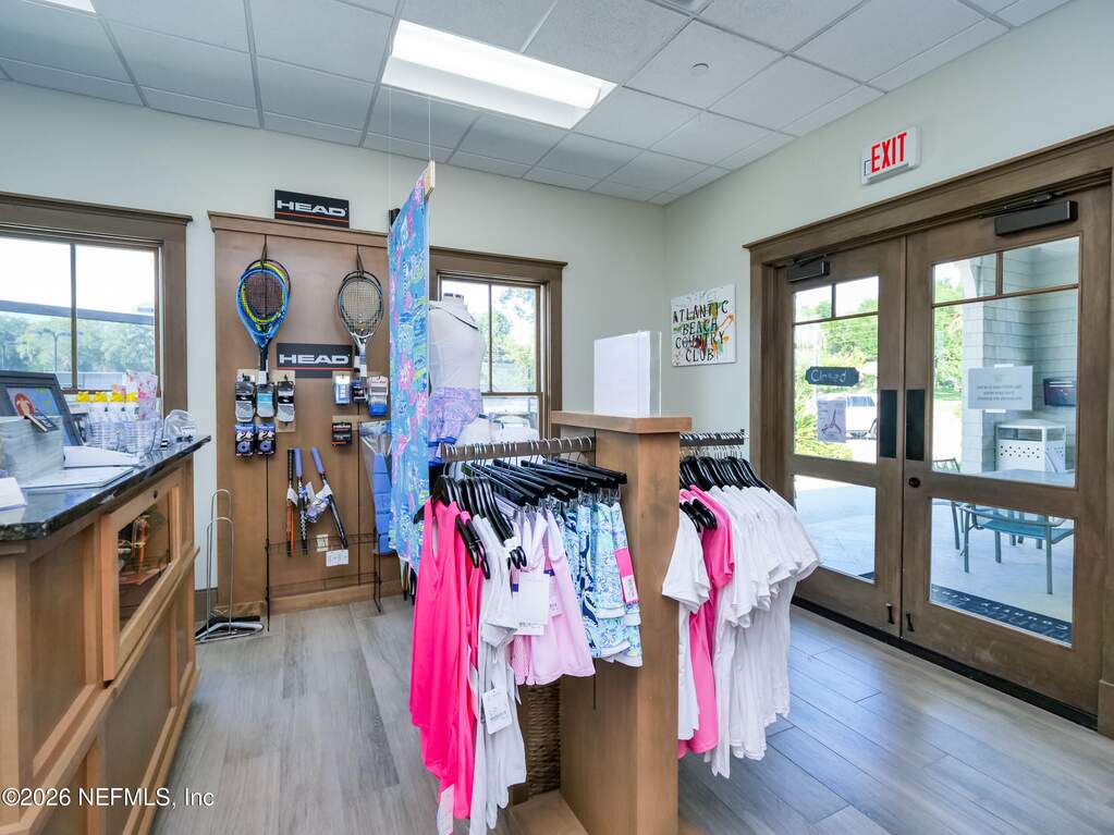 4 Bedroom Single Family Home/House's Image 77
