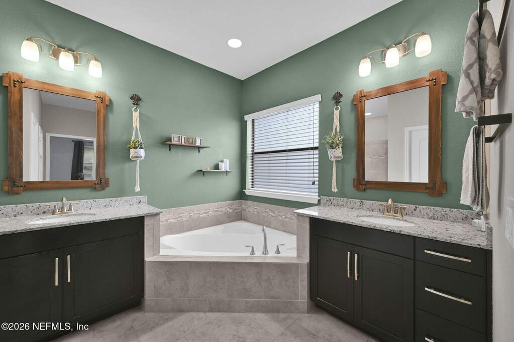 5 Bedroom Single Family Home/House's Image 31
