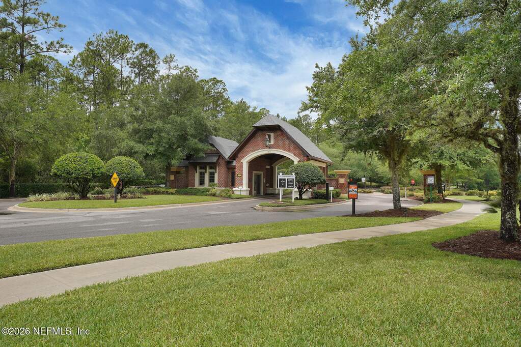 5 Bedroom Single Family Home/House's Image 71
