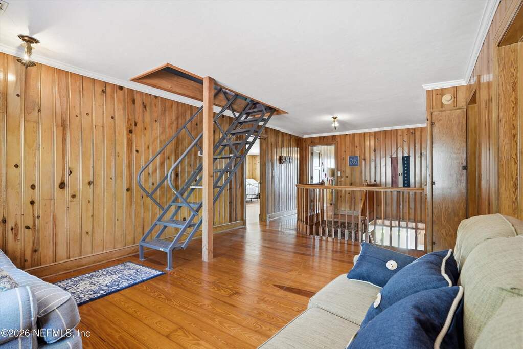 6 Bedroom Single Family Home/House's Image 29