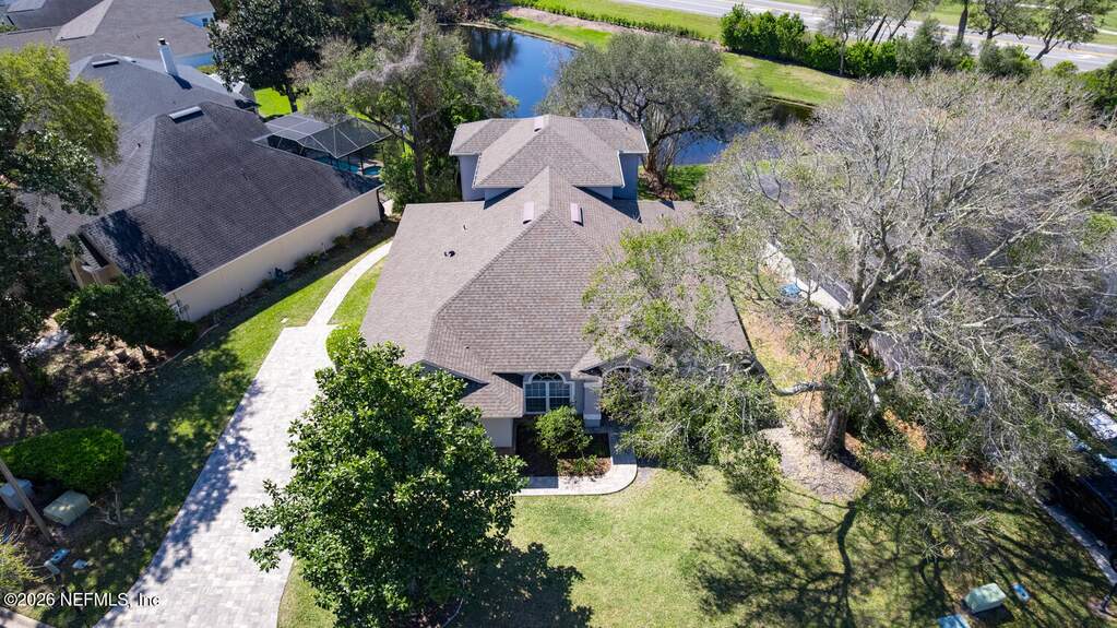 4 Bedroom Single Family Home/House's Image 8