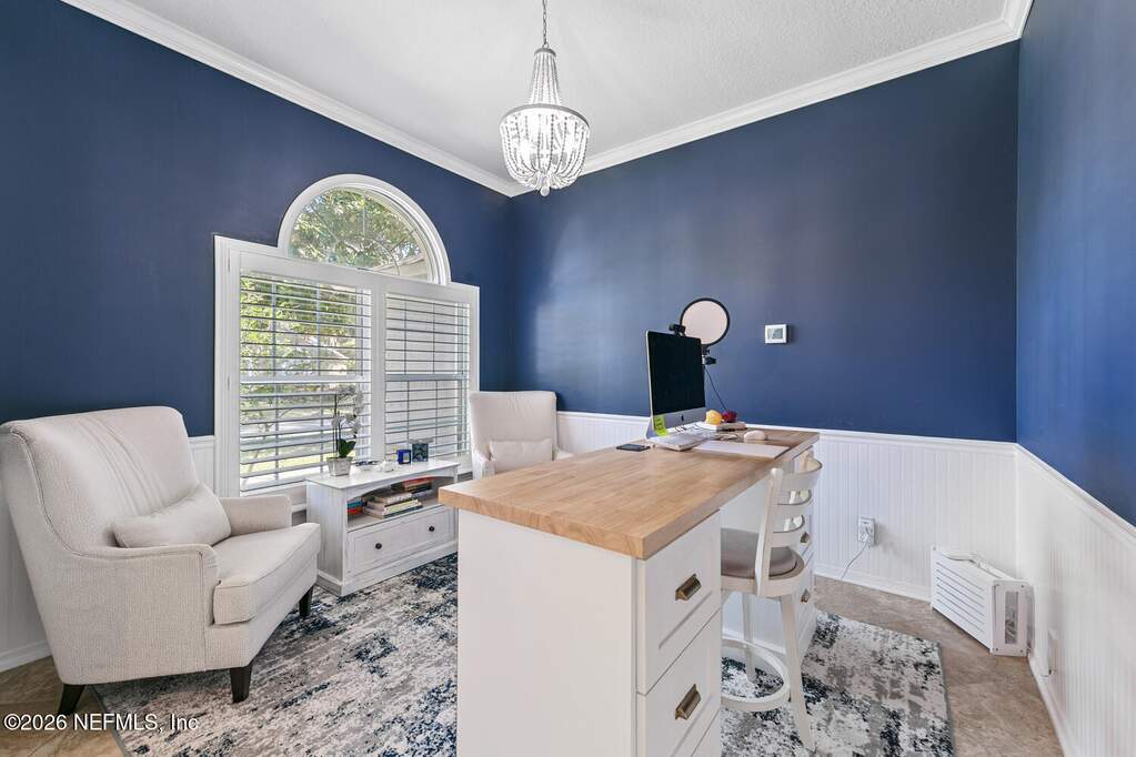 4 Bedroom Single Family Home/House's Image 10