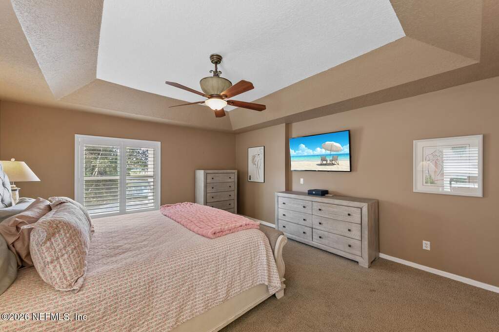 4 Bedroom Single Family Home/House's Image 32