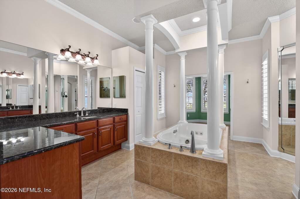 4 Bedroom Single Family Home/House's Image 13