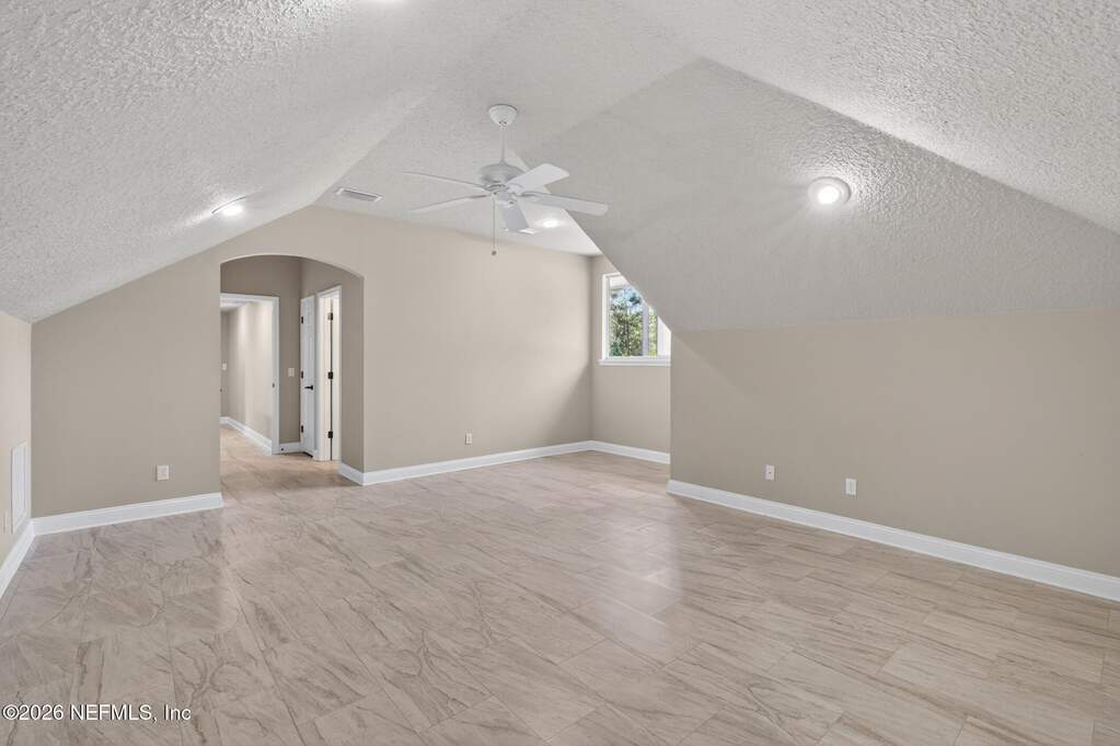 4 Bedroom Single Family Home/House's Image 27