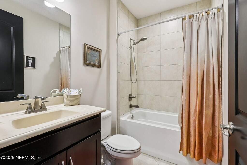 4 Bedroom Single Family Home/House's Image 30