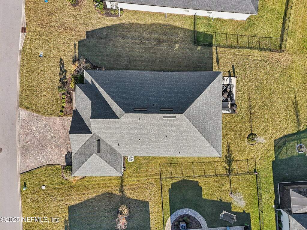 4 Bedroom Single Family Home/House's Image 42