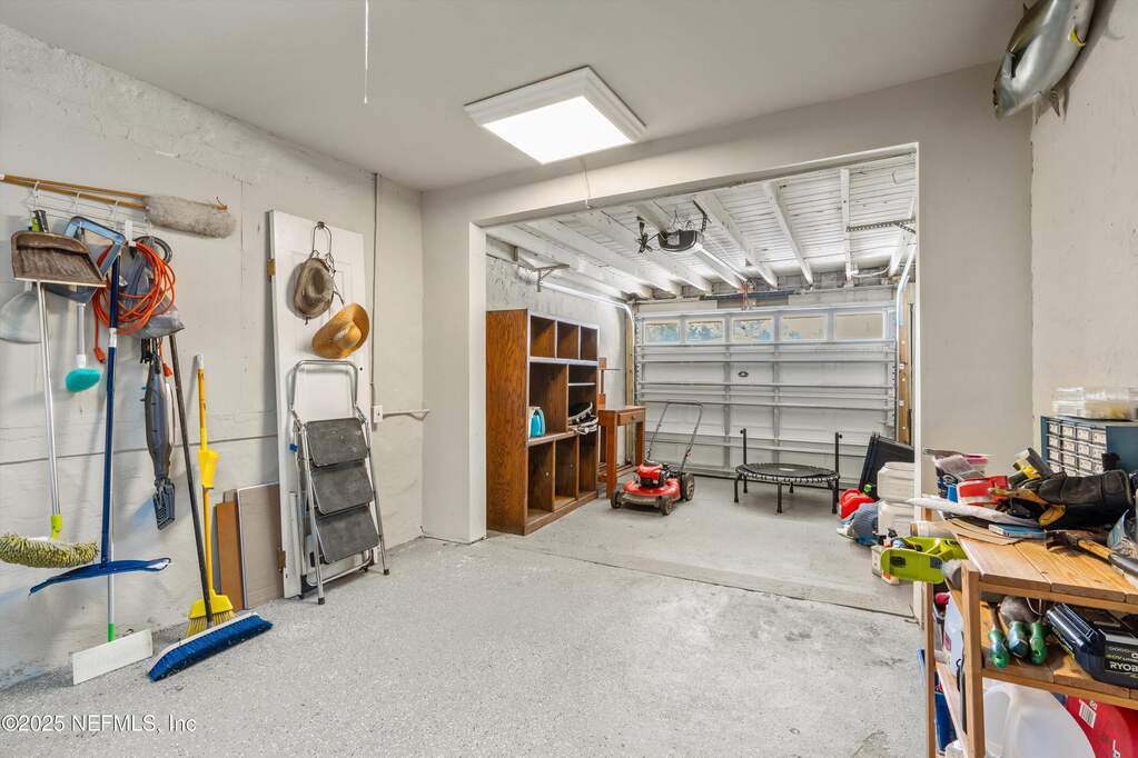 4 Bedroom Multi Unit's Image 23