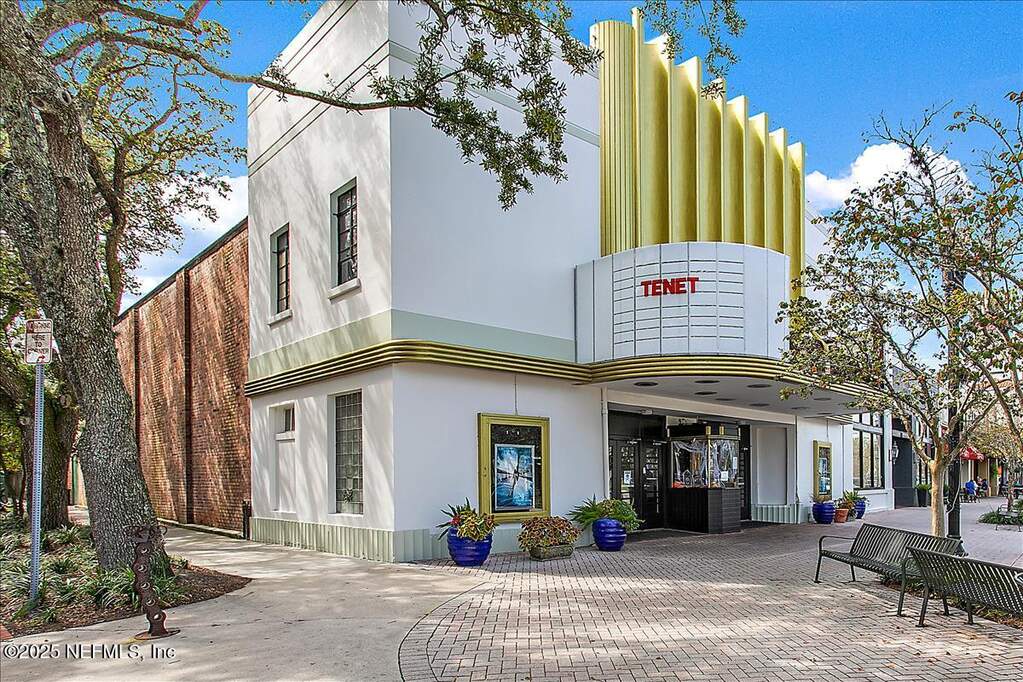 4 Bedroom Multi Unit's Image 41