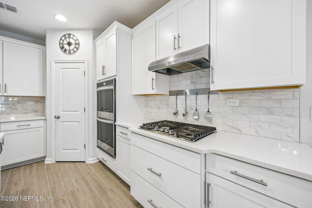 5 Bedroom Single Family Home/House's Image 19