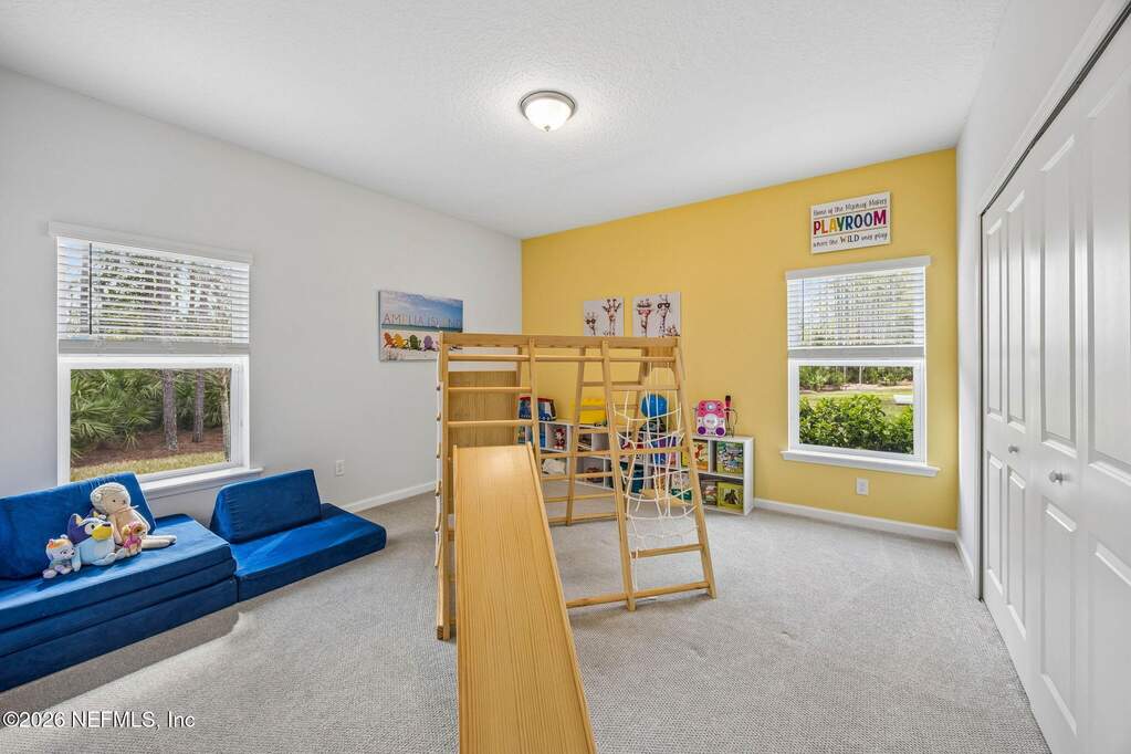 5 Bedroom Single Family Home/House's Image 23