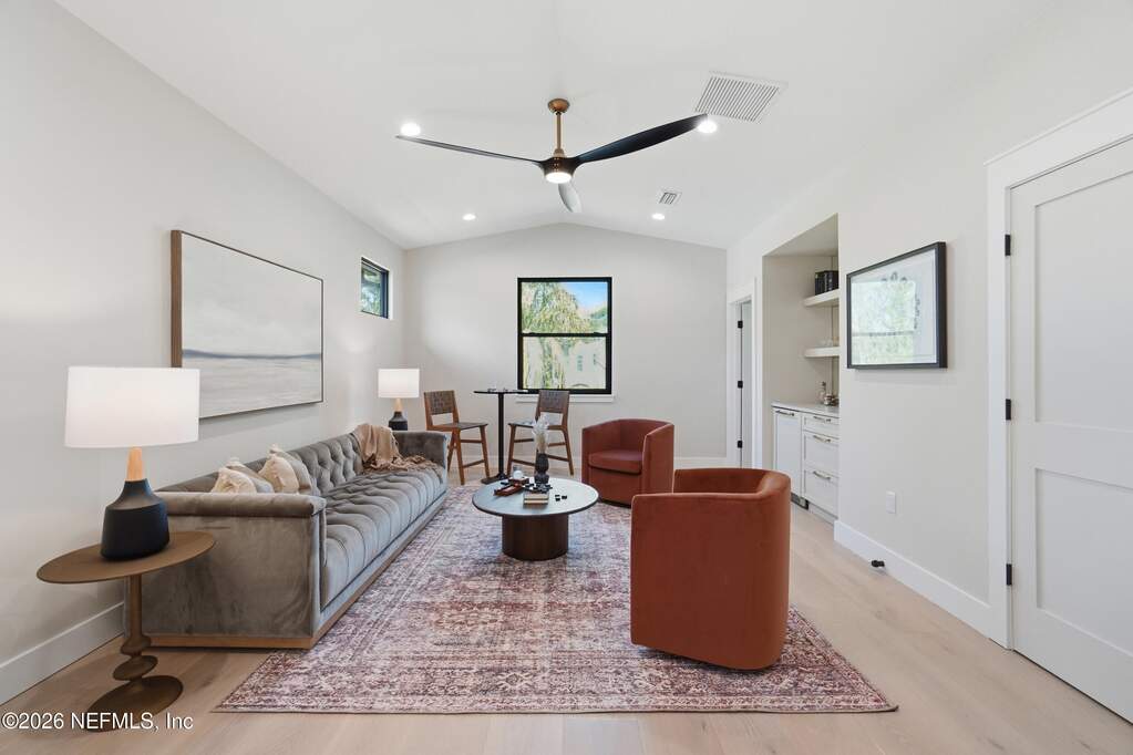 5 Bedroom Single Family Home/House's Image 53