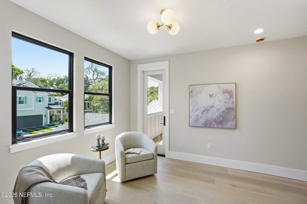 5 Bedroom Single Family Home/House's Image 64