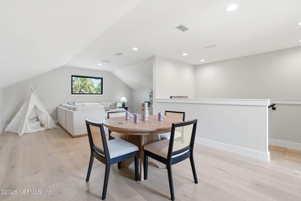 5 Bedroom Single Family Home/House's Image 68