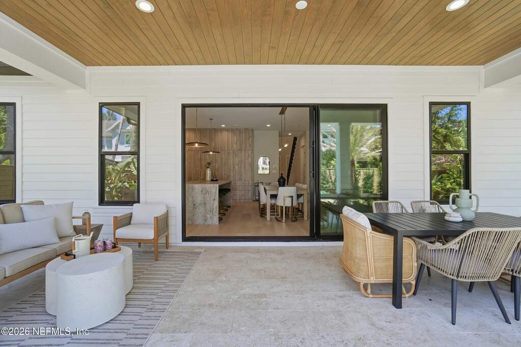 5 Bedroom Single Family Home/House's Image 73