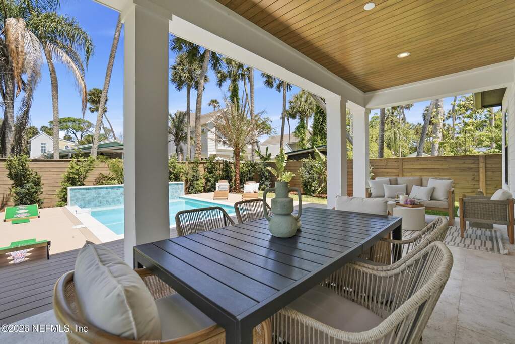 5 Bedroom Single Family Home/House's Image 74