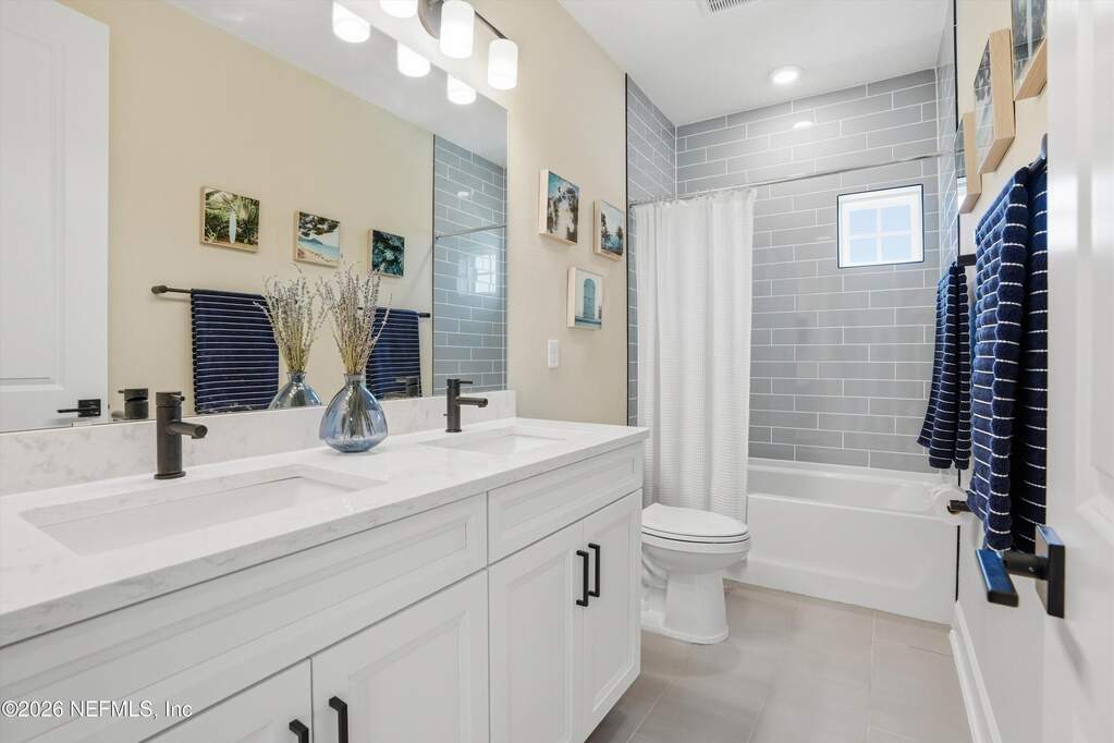 4 Bedroom Single Family Home/House's Image 26