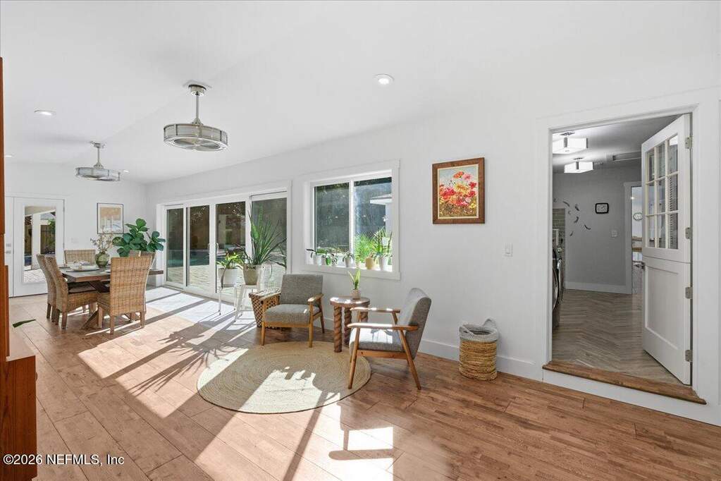 5 Bedroom Single Family Home/House's Image 19