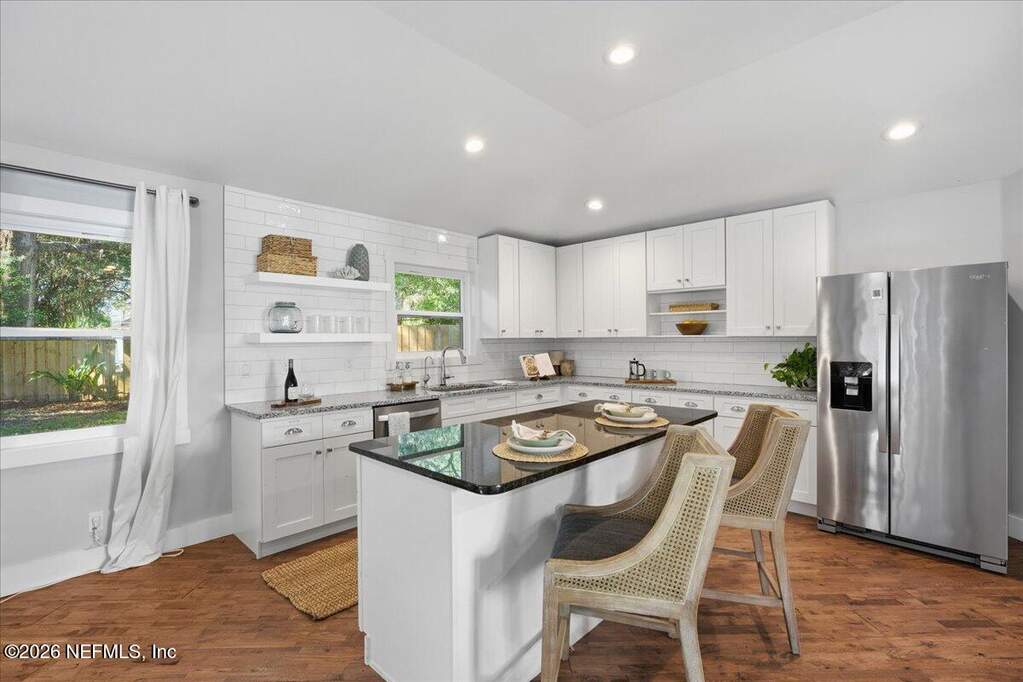 5 Bedroom Single Family Home/House's Image 25