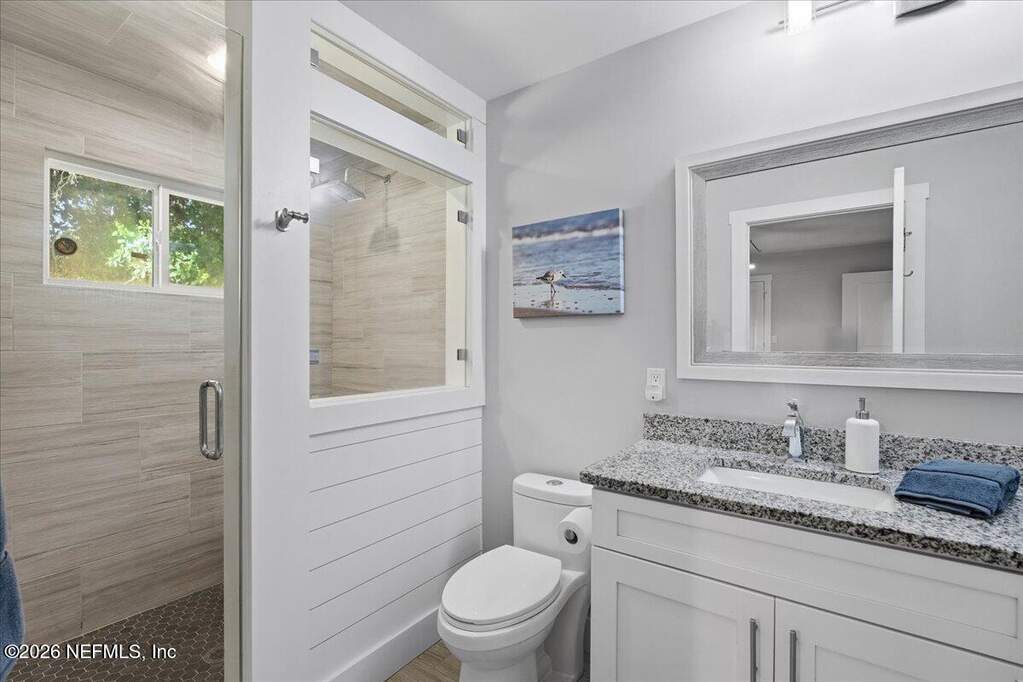 5 Bedroom Single Family Home/House's Image 28