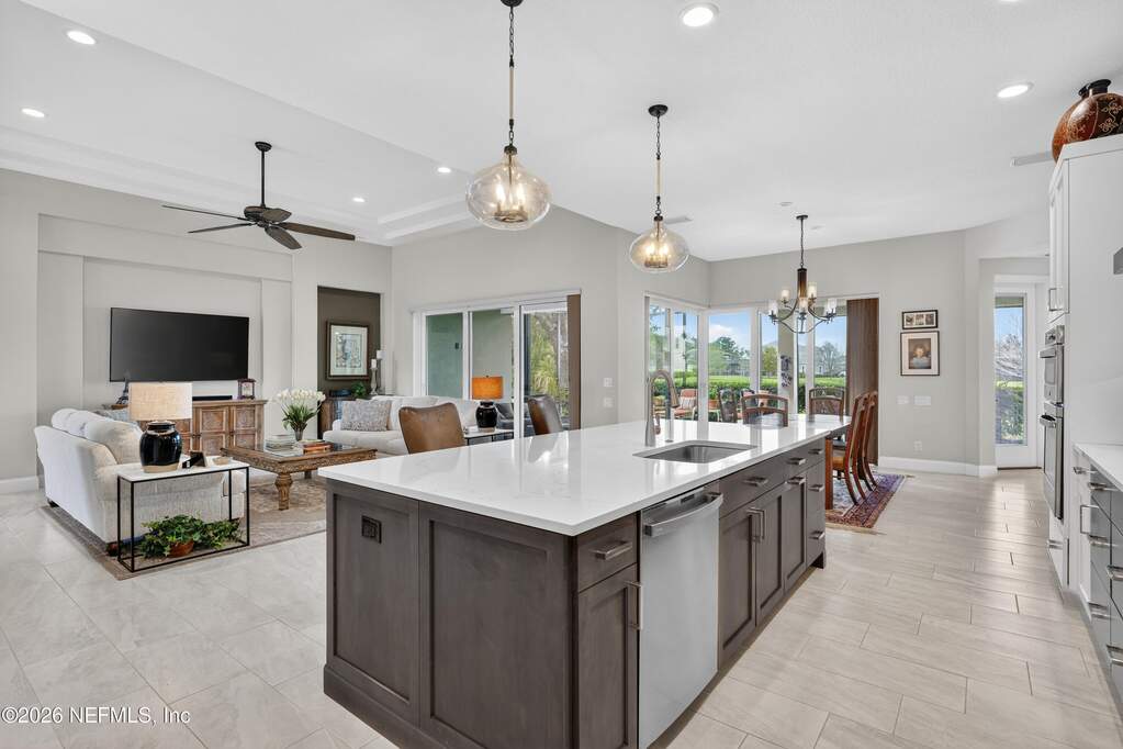 3 Bedroom Single Family Home/House's Image 12