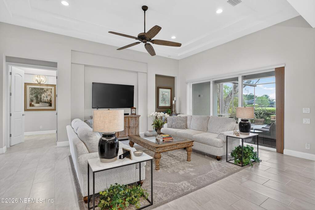 3 Bedroom Single Family Home/House's Image 3