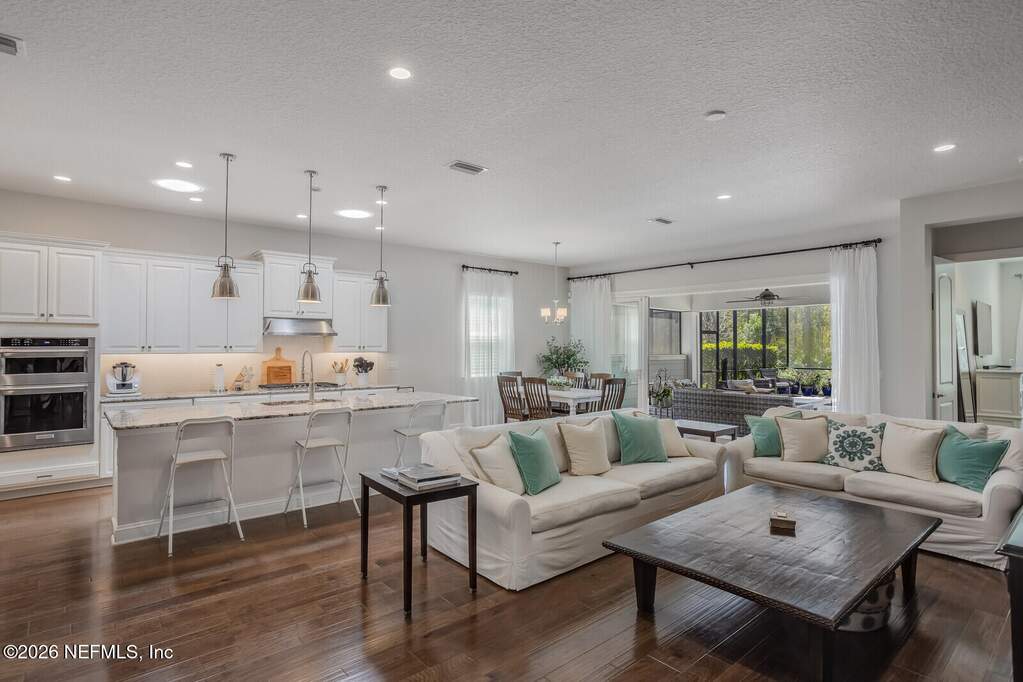 4 Bedroom Single Family Home/House's Image 10