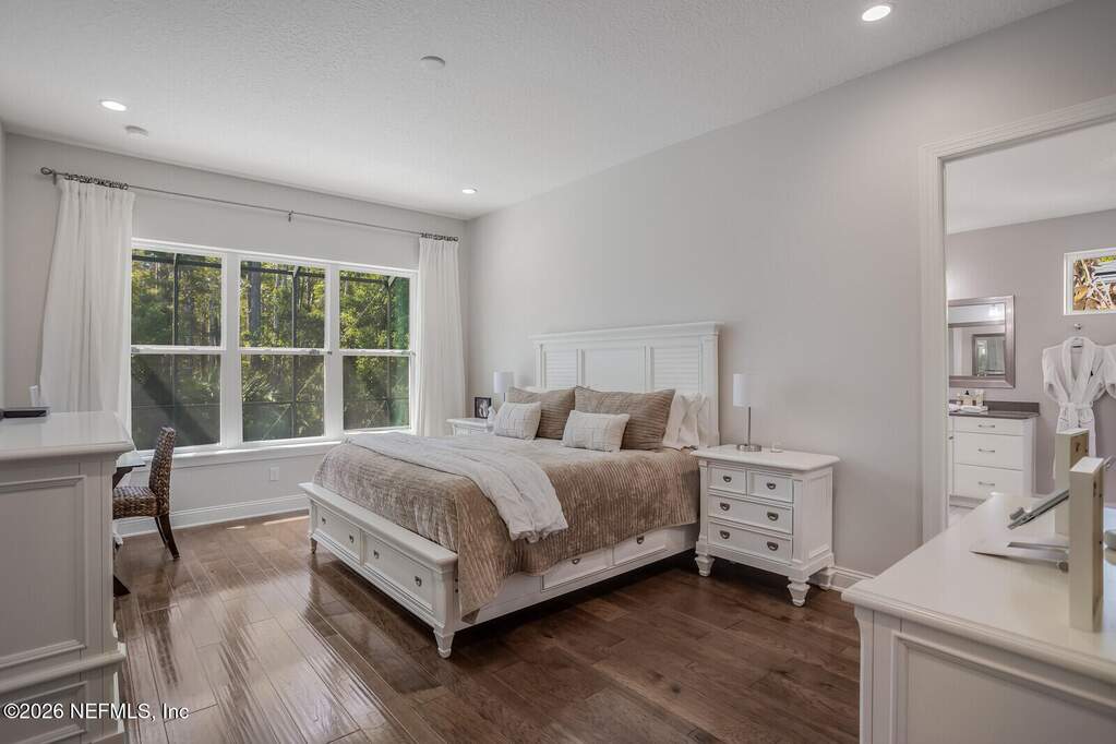 4 Bedroom Single Family Home/House's Image 12