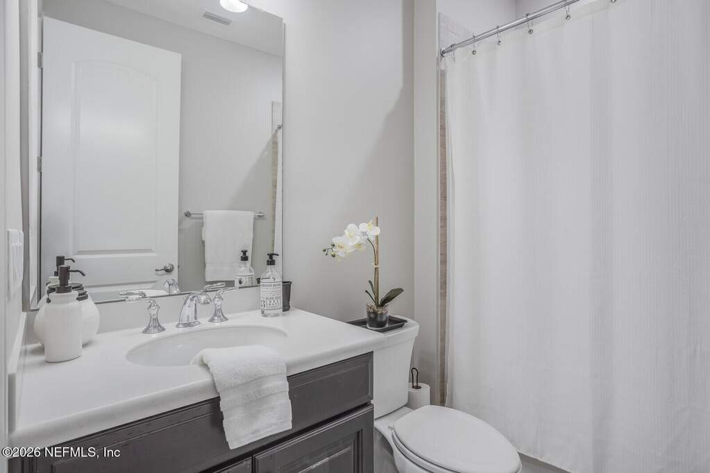 4 Bedroom Single Family Home/House's Image 23