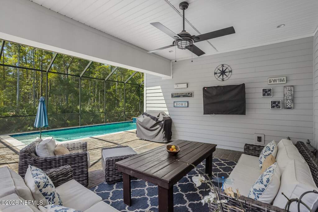 4 Bedroom Single Family Home/House's Image 30