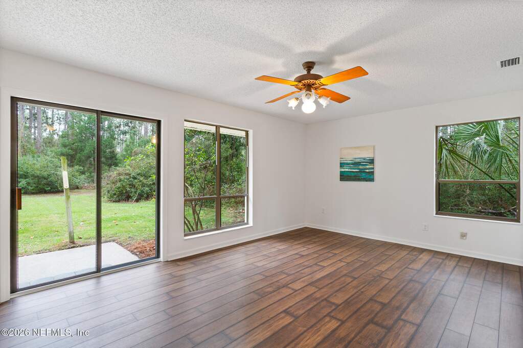 3 Bedroom Single Family Home/House's Image 10
