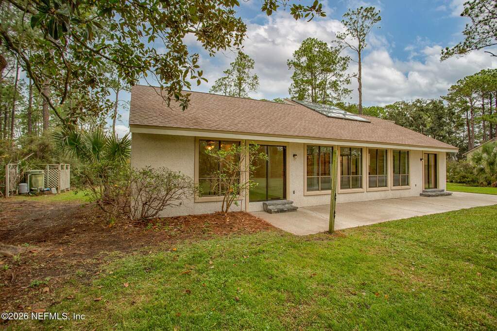 3 Bedroom Single Family Home/House's Image 23