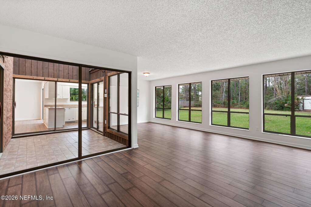 3 Bedroom Single Family Home/House's Image 3