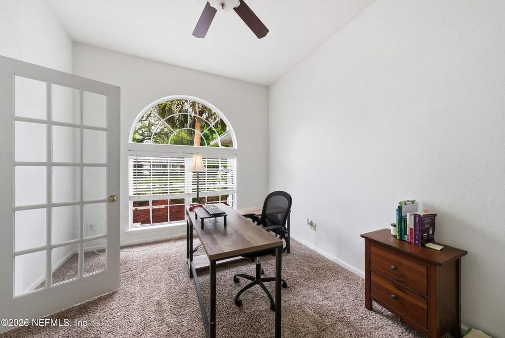 4 Bedroom Single Family Home/House's Image 7