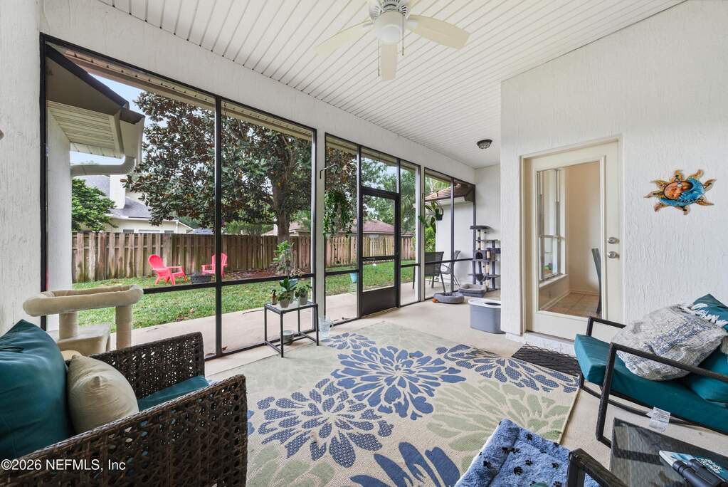 4 Bedroom Single Family Home/House's Image 8