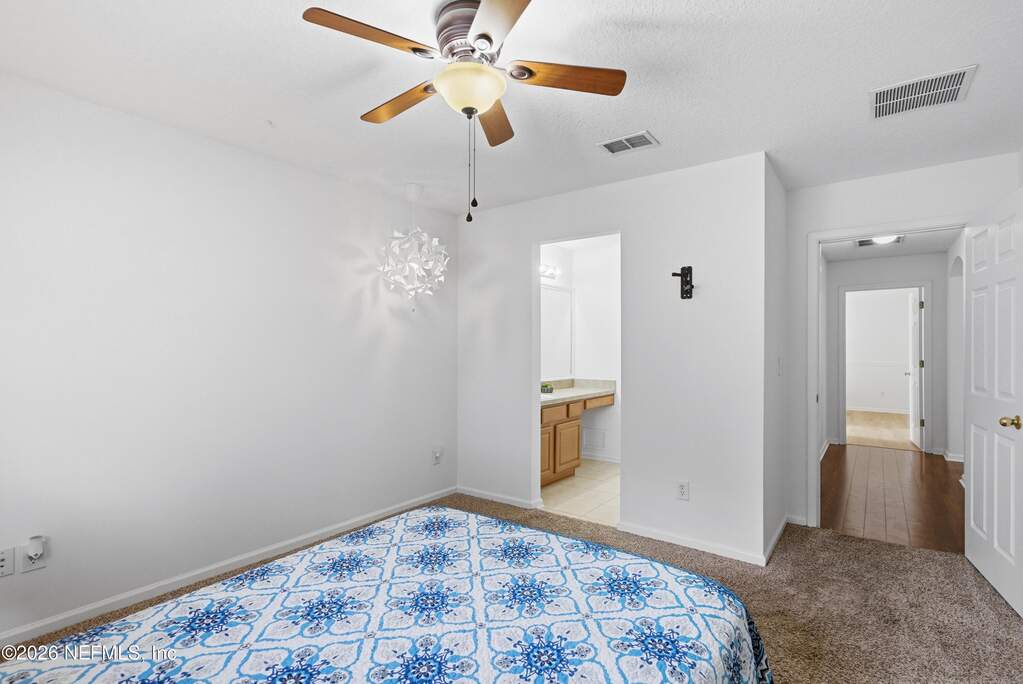 4 Bedroom Single Family Home/House's Image 18