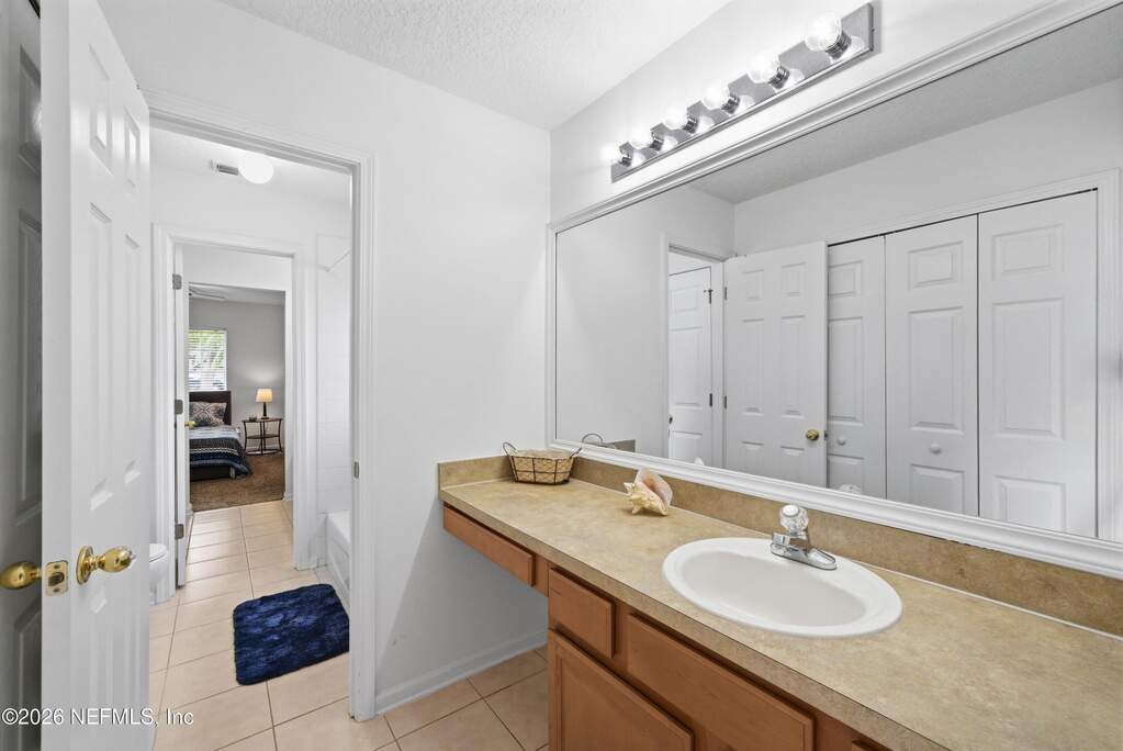 4 Bedroom Single Family Home/House's Image 20