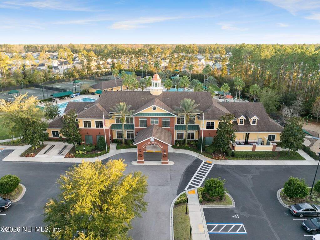 4 Bedroom Single Family Home/House's Image 36