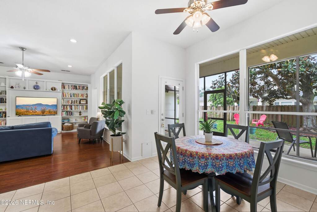 4 Bedroom Single Family Home/House's Image 6