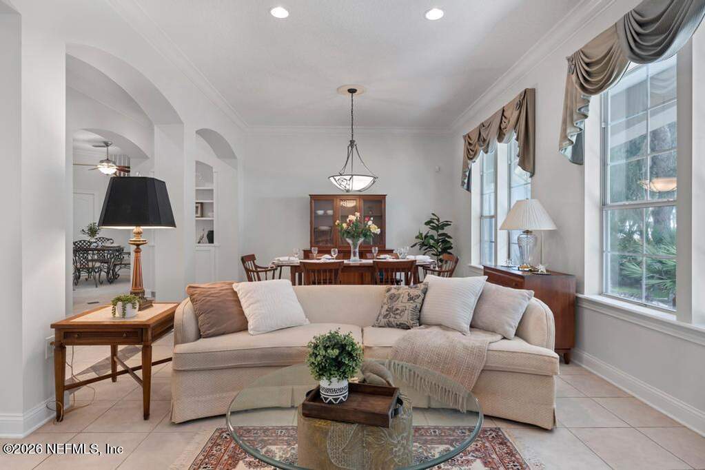 4 Bedroom Single Family Home/House's Image 23
