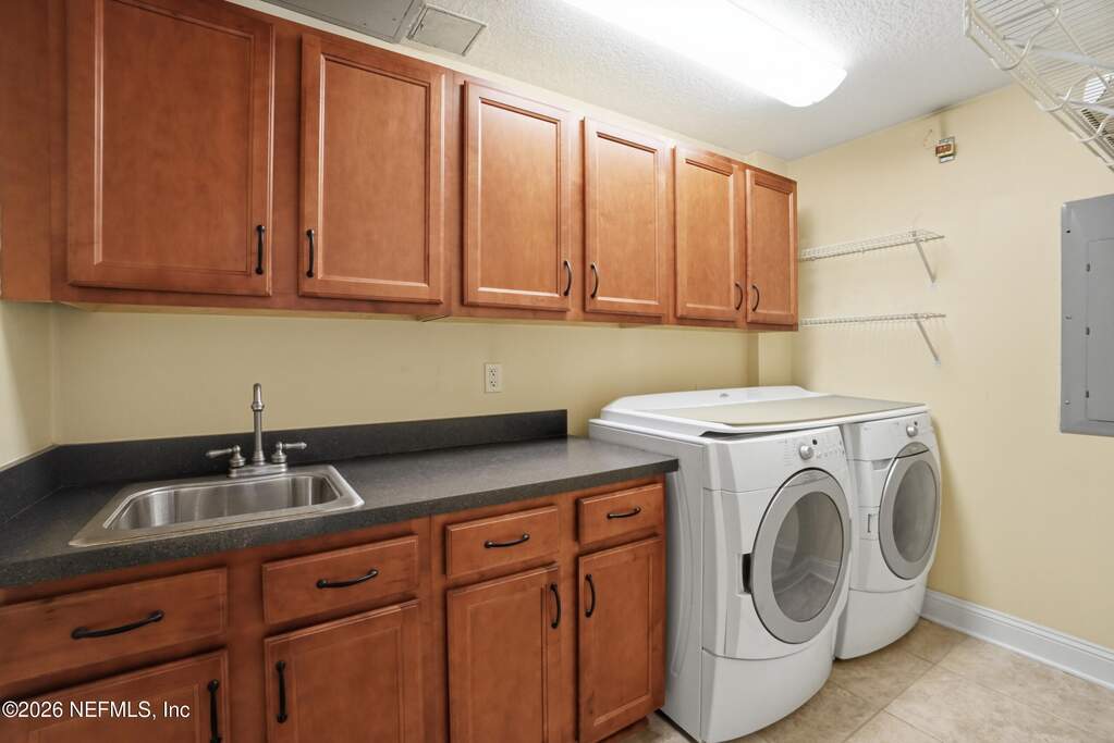 3 Bedroom Apartment/Flat's Image 18