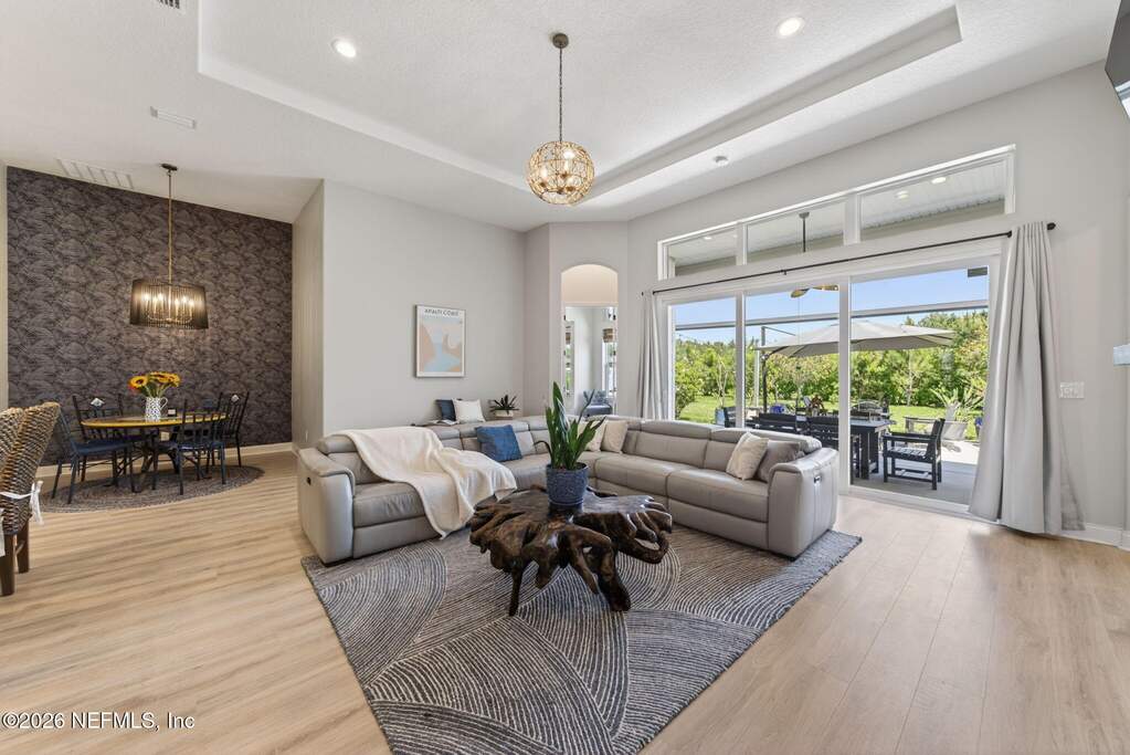 5 Bedroom Single Family Home/House's Image 18