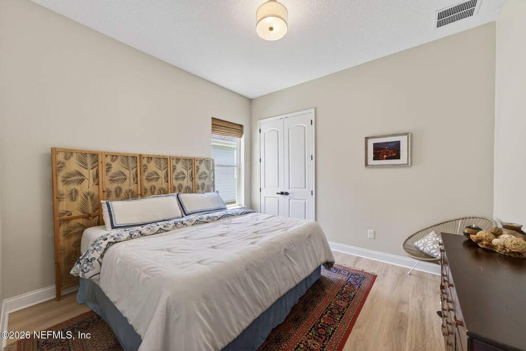 5 Bedroom Single Family Home/House's Image 37