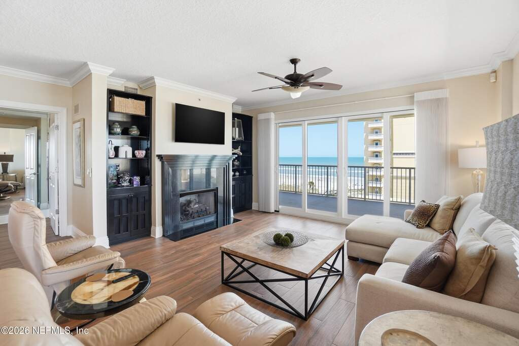 3 Bedroom Apartment/Flat's Image 3